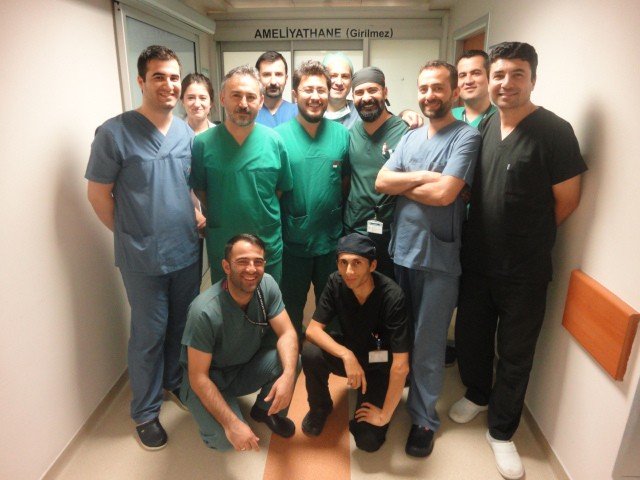 Kalp Hastası Kadının İki Kalp Kapağı Değiştirildi, Üçüncüsü Onarıldı