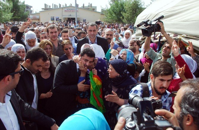 Hdp Eş Genel Başkanı Demirtaş Batman’da (2)