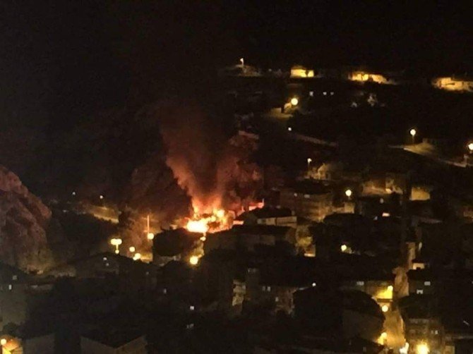 Bayburt’ta Korkutan Yangın