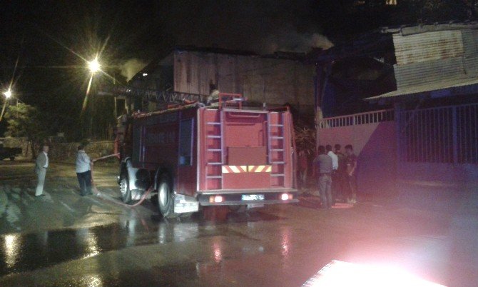 Bayburt’ta Korkutan Yangın