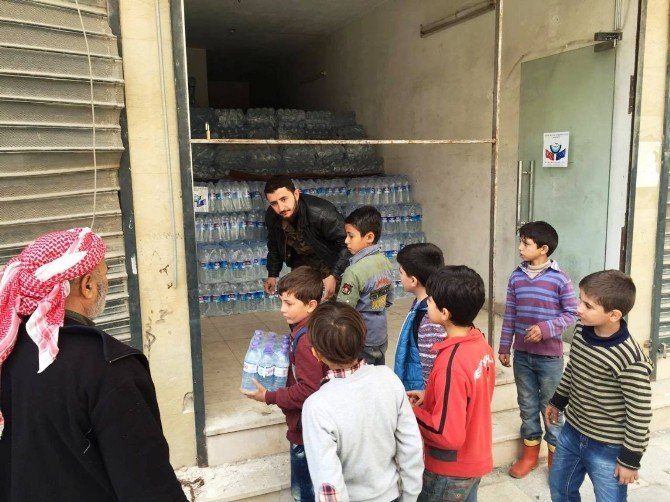 Yardım Tır’ları Halep’e Ulaştı