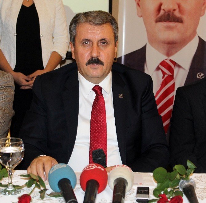 Büyük Birlik Partisi Genel Başkanı Mustafa Destici: