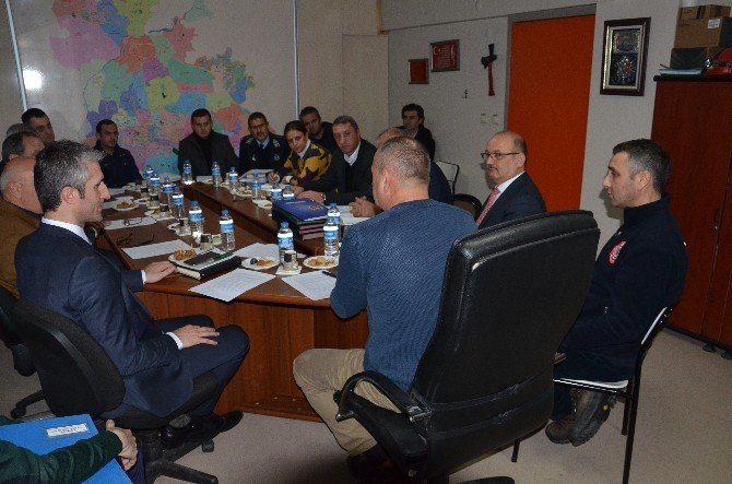 Düzce Belediyesi İlk Kar Sınavını Başarıyla Atlattı