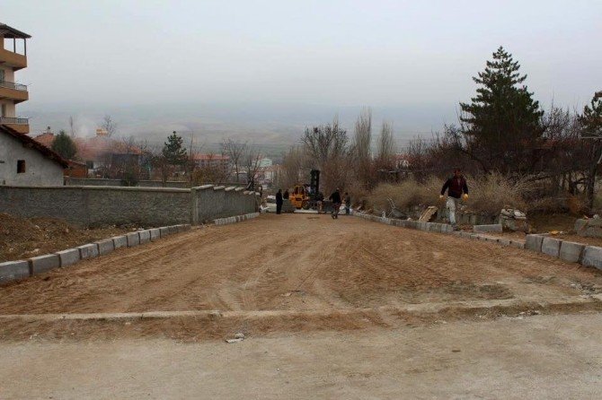 Sungurlu Belediyesi Kışa Rağmen Çalışıyor