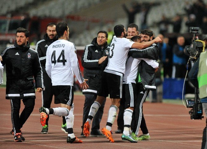 Beşiktaş’ta Senaryo Yine Aynı