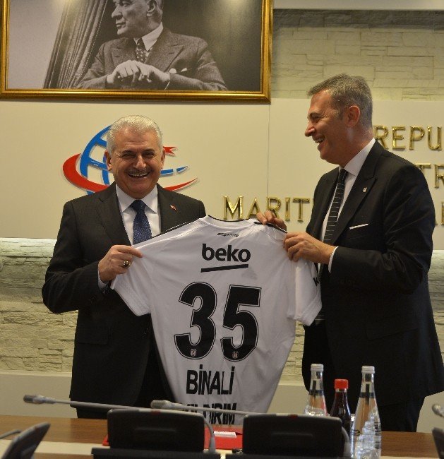 Beşiktaş Yönetiminden Bakan Yıldırım’a Ziyaret