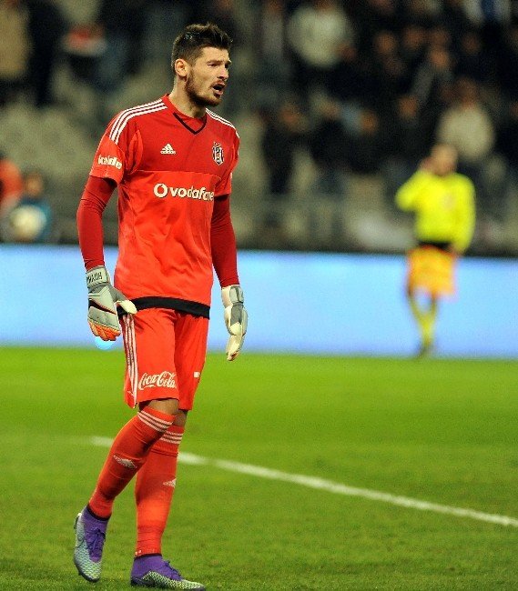 Beşiktaş Yarı Finali Zora Soktu
