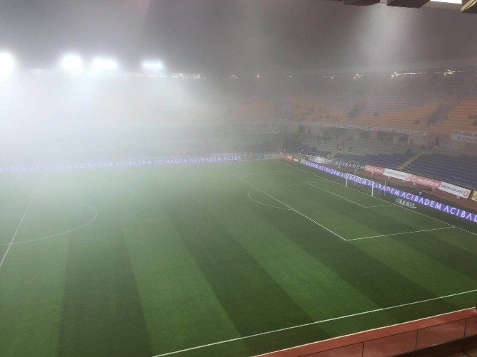Başakşehir’e Sis Çöktü
