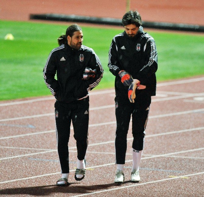 Beşiktaş Devre Arası Çalışmalarını Sürdürüyor