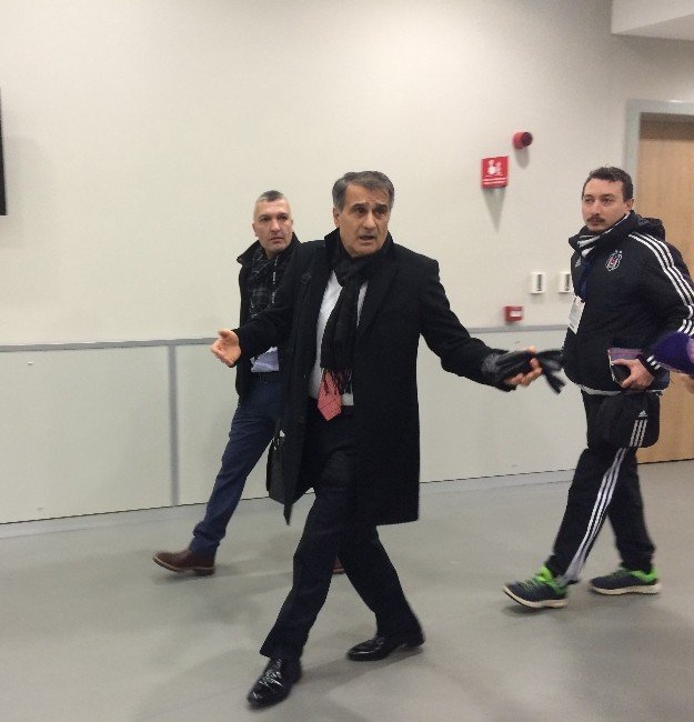 Şenol Güneş: "Maçın Başında Da Belliydi Ama Hakem Kurallar Gereği Biraz Zorladı"