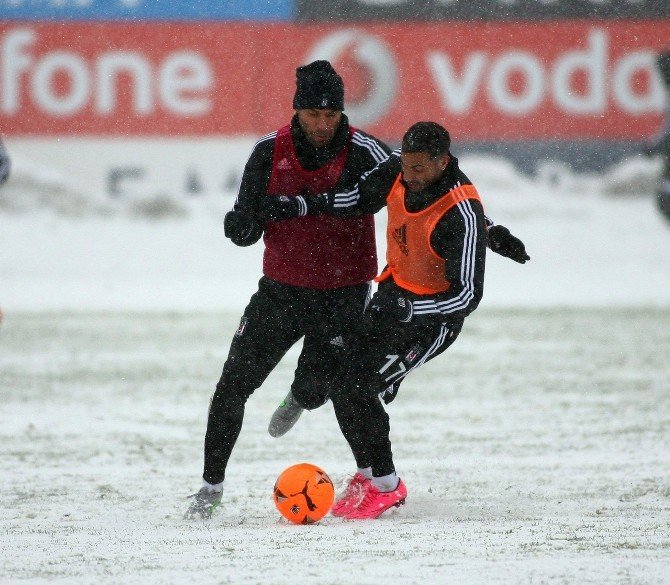 Beşiktaş Kupa Mesaisini Sürdürdü