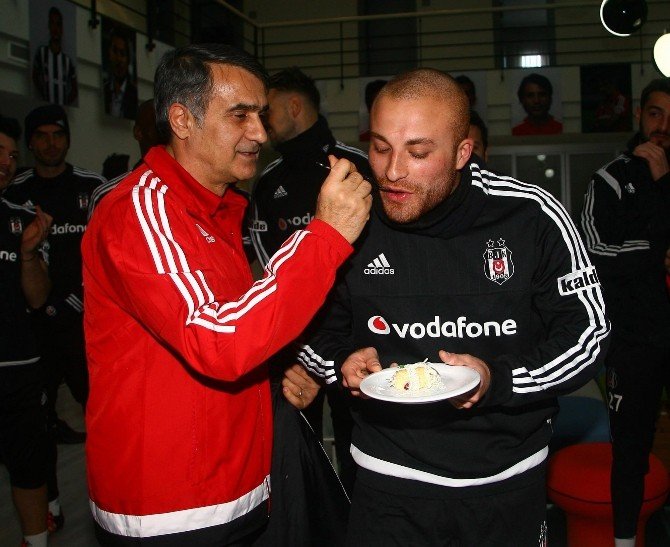 Gökhan Töre’nin Doğum Günü Kutlandı