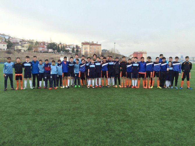 Bilecik’te İlginç Olay: Maça Hakem Atamayı Unuttular