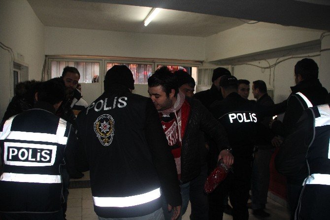 Güzel Başlayan Maç Kavgayla Bitti
