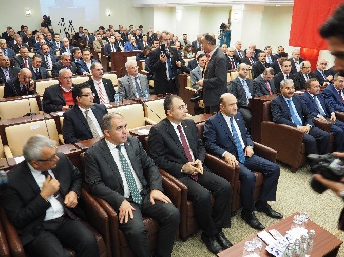 Bakan Fikri Işık, Ebso Meclis Toplantısına Konuk Oldu