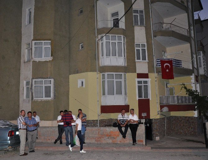 Bakan Işık, Şehit Muhammet Fatih Sivri’nin Kırıkkale’deki Baba Ocağına Gelerek Taziyede Bulundu