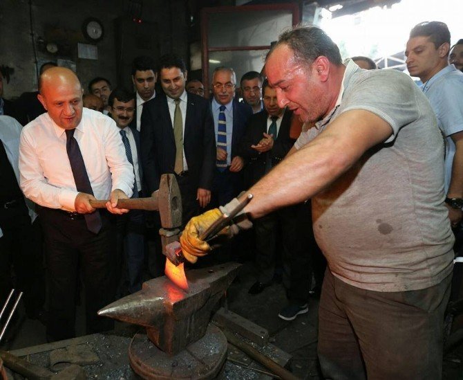 Bakan Işık’tan Tokat’a İki Müjde