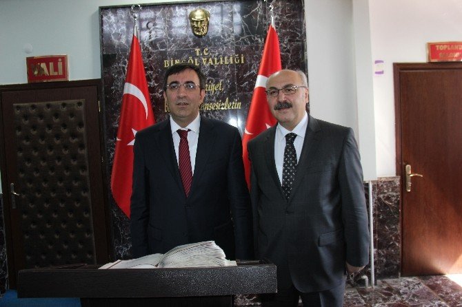 Başbakan Yardımcısı Cevdet Yılmaz: "Ama Demeden Teröre Karşı Durmalıyız"