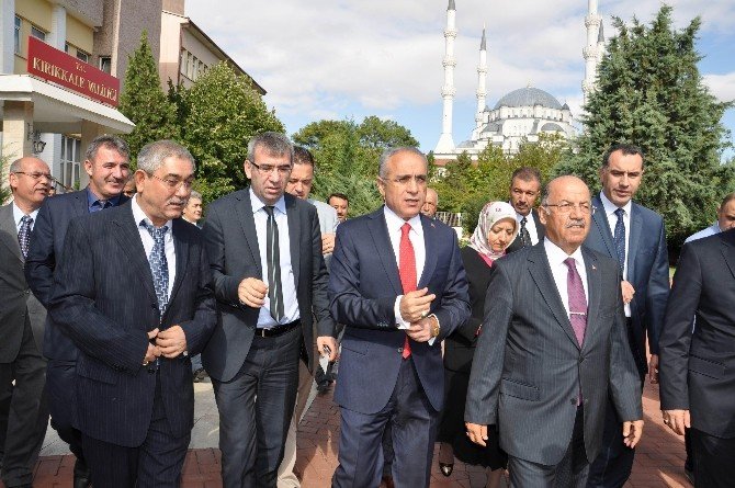 Kültür Ve Turizm Bakanı Yalçın Topçu: