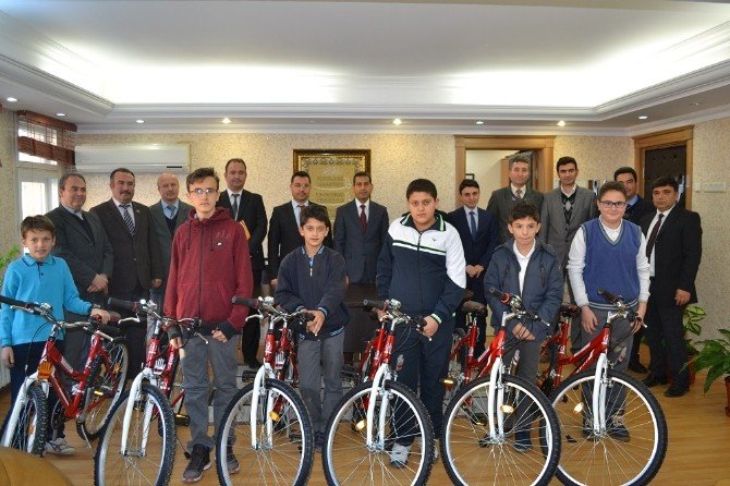 "Okullarda Fiziksel Aktivitenin Arttırılması" Projesi Protokolü İmzalandı