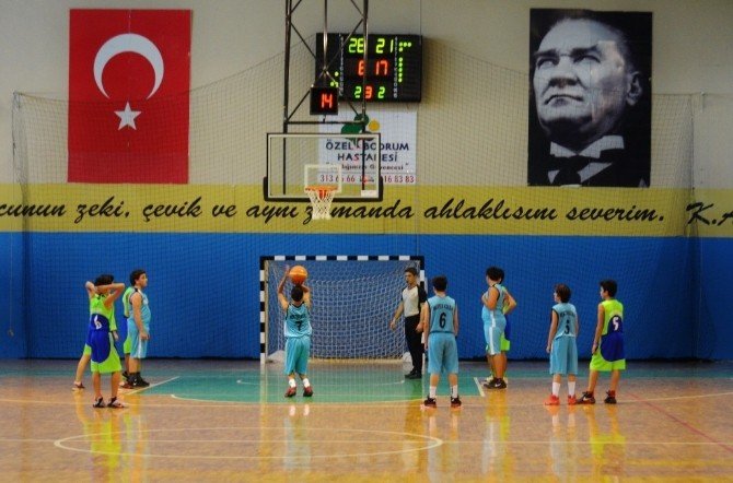 Bodrum’da Okullar Arası Basketbol Müsabakaları