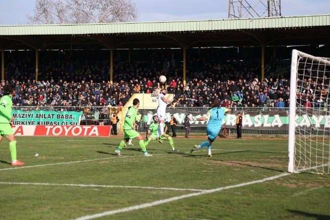 Bodrumspor, Sakaryaspor İle Golsüz Berabere Kaldı