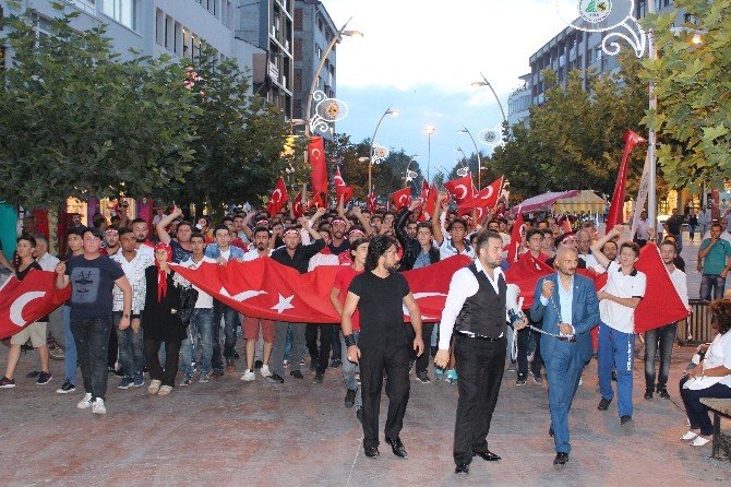 Bolu’da Teröre Tepki Yürüyüşü