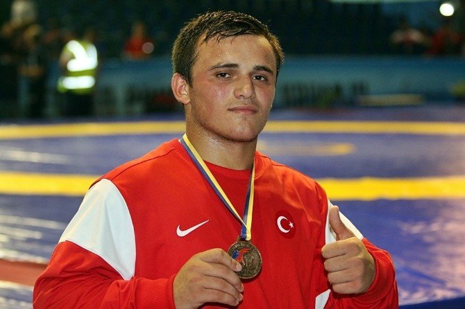 Milli Güreşçi Yakup Yerlikaya, Dünya Üçüncüsü