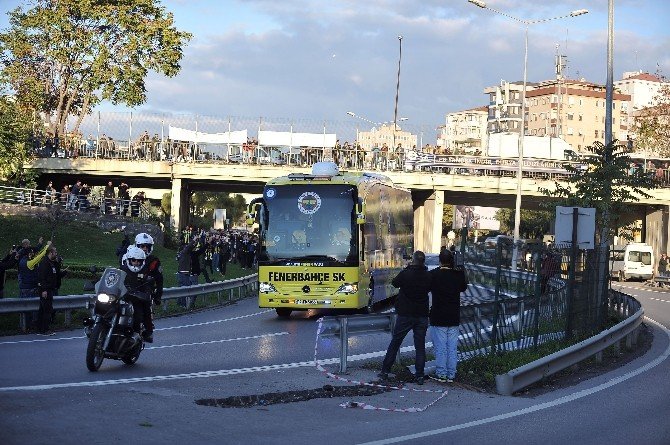 Fenerbahçe, Şükrü Saraçoğlu’na Geldi