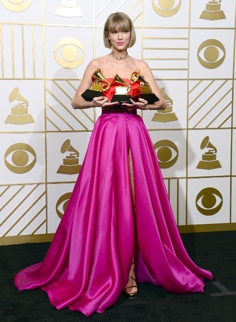 Taylor Swift 3 Ödülle Grammy’ye Damga Vurdu