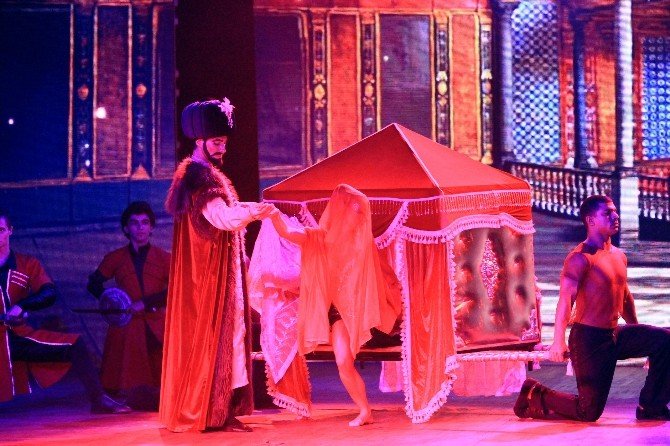 ’Pasha Dance Theater’ın Galası Yapıldı