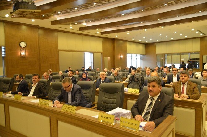 Büyükşehir Nilüfer Deresi İçin Seferber Oldu