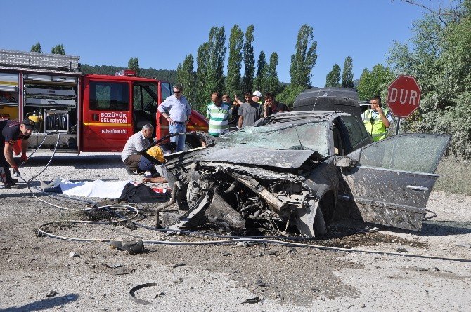 Bozüyük’te Yollar Kan Gölü 2 Ölü 1 Ağır Yaralı