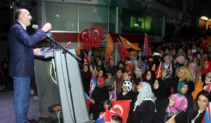 Bakan Müezzinoğlu: "Bize Tuzaklar Kuruldu Ama Asla O Tuzaklara Düşmedik"