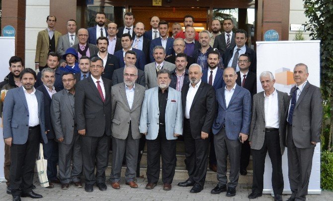 Emin Üstün Bursalı İş Adamlarıyla Buluştu