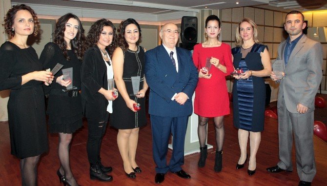 Esteticare 10’uncu Yılını Kutladı