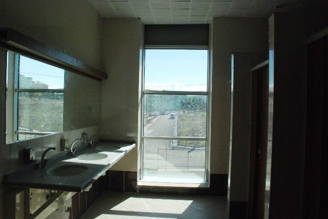 Otel Konforunda Öğrenci Yurdu