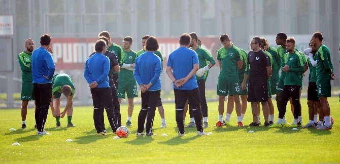 Bursaspor, Kasımpaşa’ya Hazırlanıyor