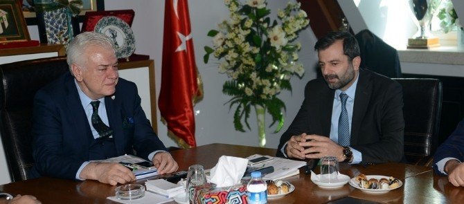Ali Ay: "Bursaspor’un Durumu Biraz Vahim"