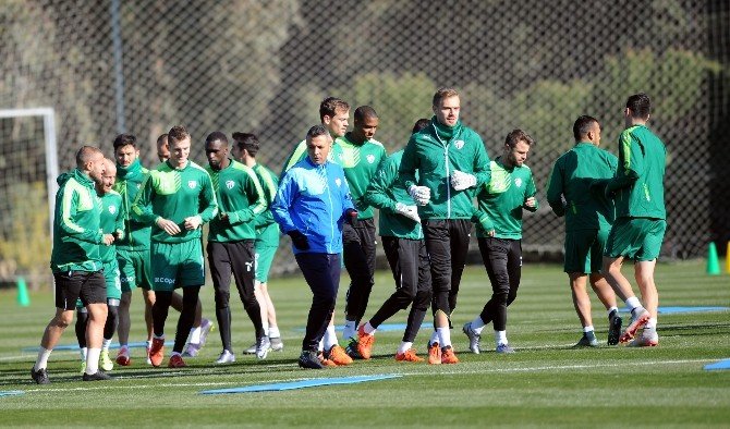 Bursaspor’da Hazırlıklar Sürüyor