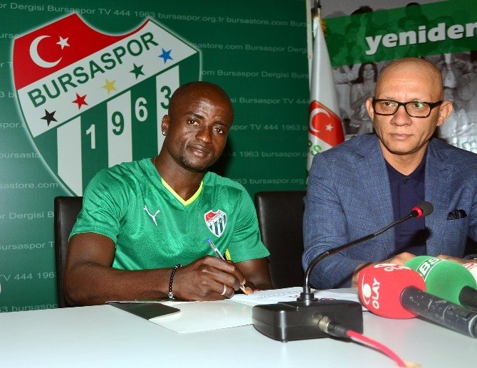 Bursaspor, Dany İle Sözleşme İmzaladı