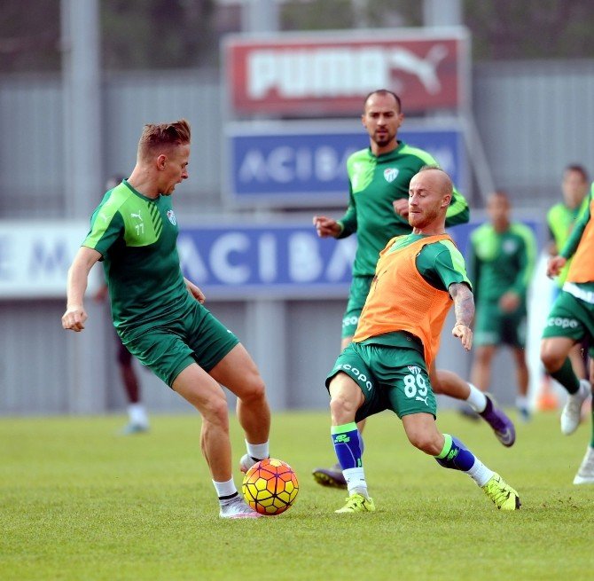 Bursaspor, Kayserispor’a Hazırlanıyor