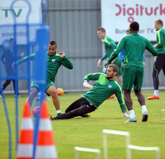 Bursaspor, Kayserispor’a Hazırlanıyor