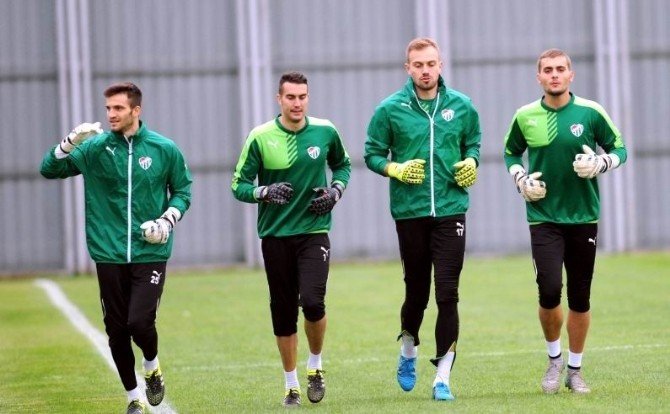 Bursaspor, Rize’ye Hazırlanıyor
