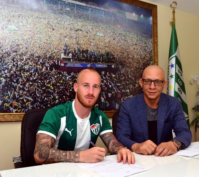 Bursaspor Stoch’a İmzayı Attırdı