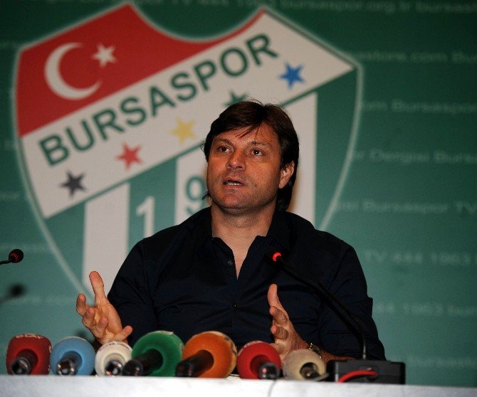 Ertuğrul Sağlam: “Bursaspor’dan Ayrılmayı Hiç Düşünmedim”