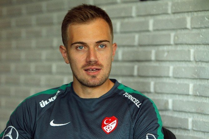 Mert Günok’tan Fenerbahçe’ye Sitem