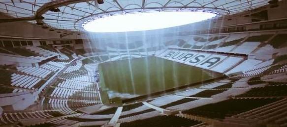 Timsah Arena Göle Döndü