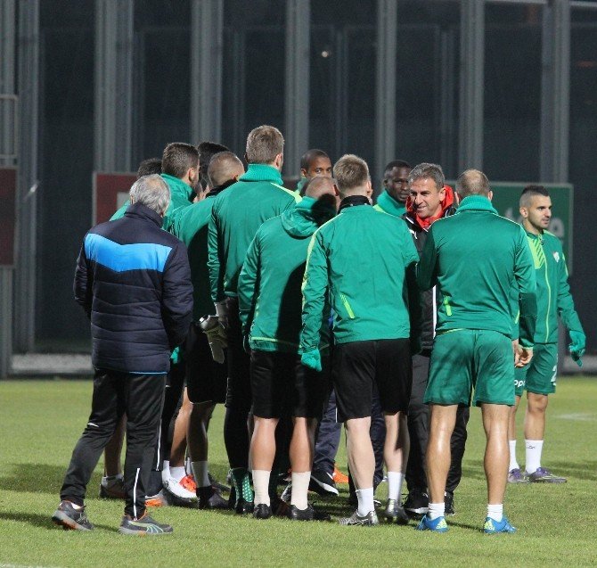 Bursaspor’da Hamzaoğlu İlk Antrenmanına Çıktı