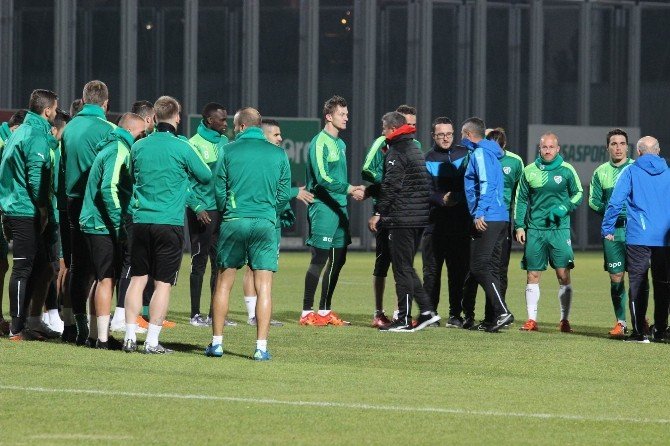 Bursaspor’da Hamzaoğlu İlk Antrenmanına Çıktı